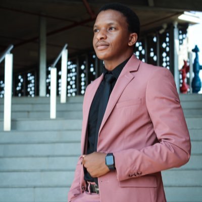 Tshegofatso_km's profile picture. A child of God | MBChB (Pret) | A Poet | A Baker