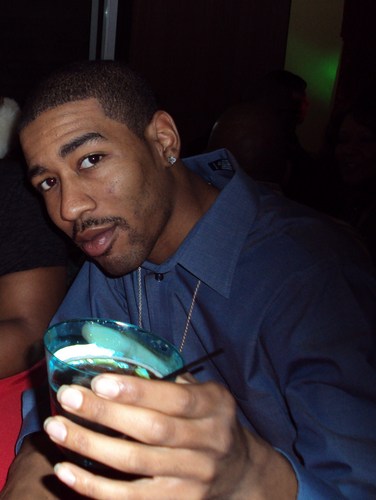 I reached for the stars, but got stuck in the clouds....Got high as a bitch and left my love on the ground.....Morgan State Affiliated..2x Stoner of The Year...
