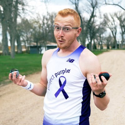JogglingDude's profile picture. Joggler | (noun) 1. A crazy person who runs and juggles objects at the same time. | Marathon PR (while joggling): 3:57:48