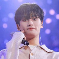 Shu 🌱 (@goldjunhyeon) 's Twitter Profile