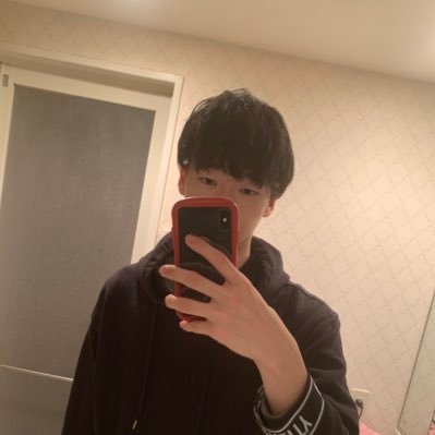 hayato13_35's profile picture. 176/60/24 ディズニー、バスケ好き。気軽に話しかけてください。