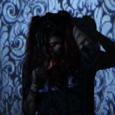 scarlett_mex's profile picture. “I am not who you think I am; I am not who I think I am; I am who I think you think I am“-Charles Horton