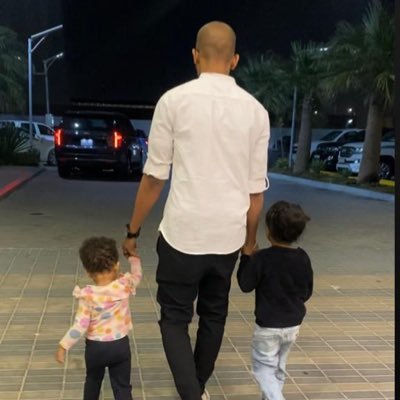 forever____2016's profile picture. اتنفس برشلونه واحيا بالهلال ،،،