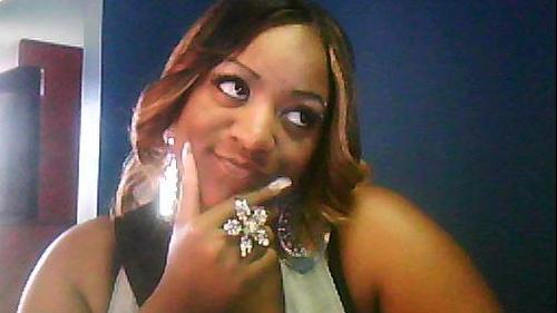 MizzPrettyEyez1's profile picture. 