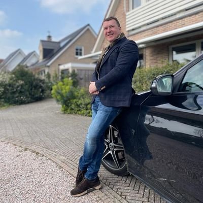 pelmarco's profile picture. Dissident with contrarian views.