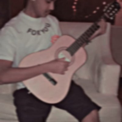 (بكالوريوس إدارة اعمال) ، ( دبلوم انشاءات مدنية )