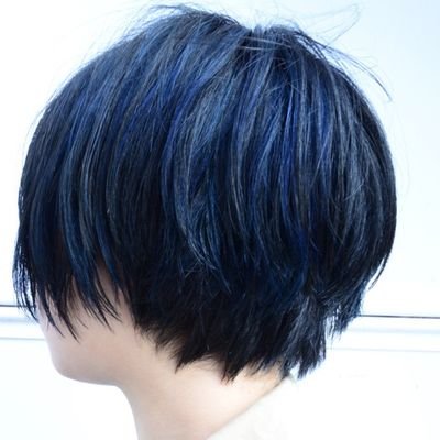 qq3v3's profile picture. Mtv,Ktv推し🥰　デンパト　ダラシメン　ゾゾゾ心霊系👻大好き　BOØWY　LUNA SEA 　HYDE　L’Arc∼en∼Ciel　髭ダン　back number　大好き　IKONOIJOY尊い　多弦ベース　エレキギター（レスポールタイプ）大好き🎸🤗