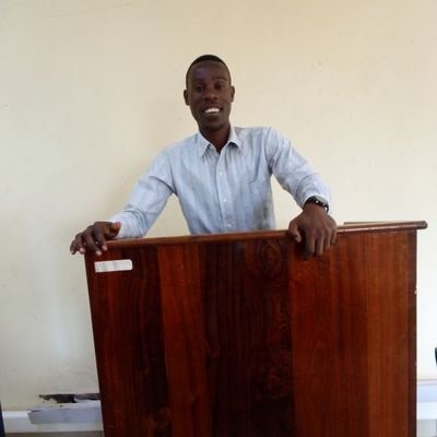Physiotherapist at the @uni_Rwanda.
class representative. Registered student at @rahpc_rw. Coordinator of research and education department in @rptsa_rwanda.