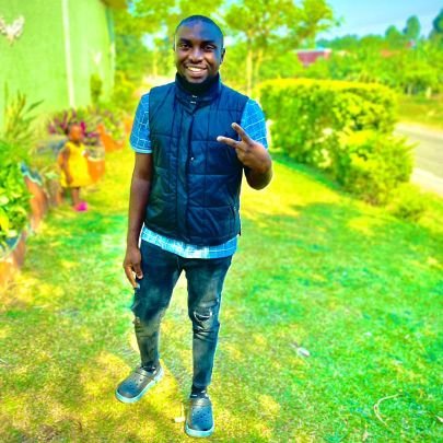 KalemireHuzaif4's profile picture. A learned citizen