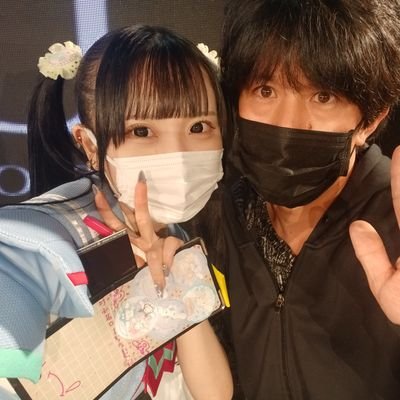 恋文あゆ @STN_lemon 専属単推し🍋
同担大歓迎🍋10時04分れもんたいむ🍋
主にライブ写真をアップ
どのようにしたらライブを楽しめるかに全力を注ぎます(ネタに全振り) #レスくれ侍
撮可現場に出没、アイドルさんや楽しんでいるオタクさんを撮ってフロアの楽しさを伝えたい