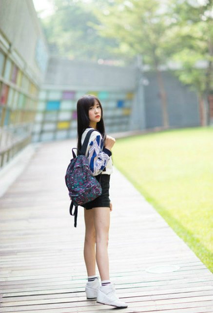 MAI338891755916's profile picture. 未経験だった私でも月収１００万円達成✨お金や時間にとらわれることなく自由に生活しちゃってます💞わたしをフォローすると１０万円🎁DM送ります😍フォローするとすぐ届きます