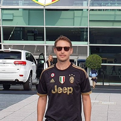 AshJuventino2's profile picture. @AshJuventino autrefois #RIP