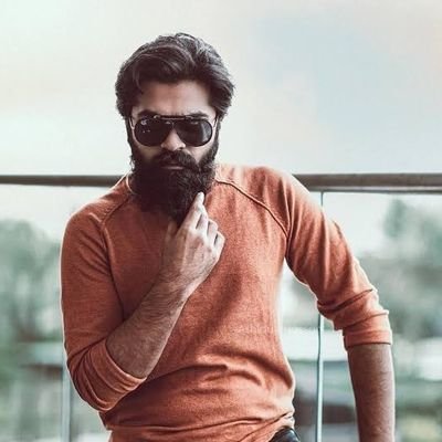 #Silambarasan no one can replace him 🔥
#u1drugs VIBE ONLY 🎶💤
#lawstudent ✒️
... CHILL ✨