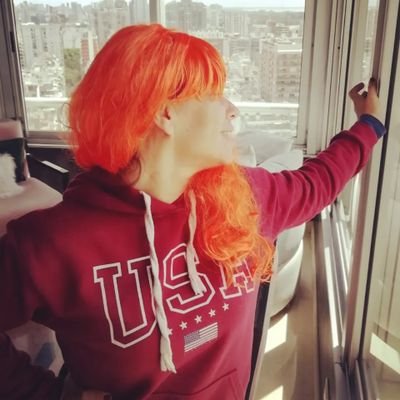 KMborayhu7's profile picture. 