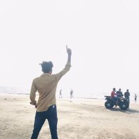 Makwana (@makwana26753463) 's Twitter Profile