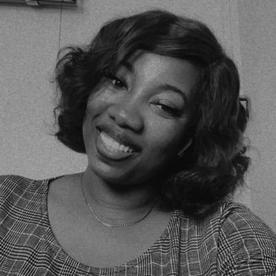 The_Dunni's profile picture. It's never that serious🤷‍♀️ so SMILE through the crazy