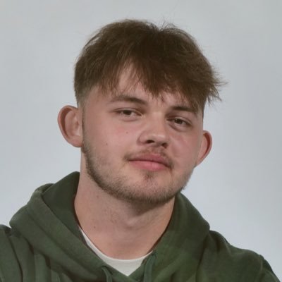 Calzy93 Profile Picture