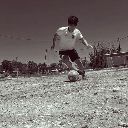 11 yr old footballer 
HillCountry Kid with a dream.

managed by 👨🏽