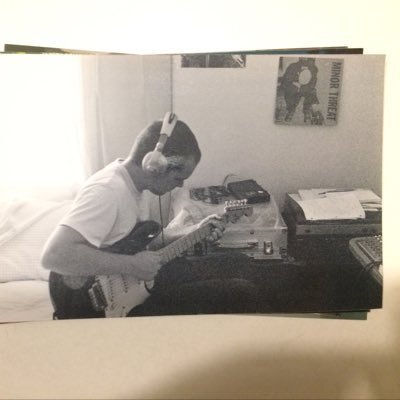 Writer/Music/Be Frank
https://t.co/L1sT3anRL2