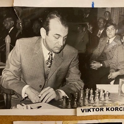 We mostly tweet about the Hastings International Chess Congress!
Dates: 28 December 2025 to 4 January 2026 - our 99th edition.
Events for all levels!