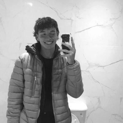 whos_LucaR's profile picture. Me fui de vacaciones