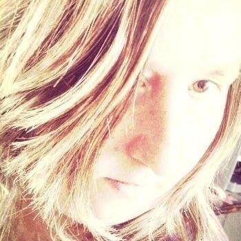 Vania_N's profile picture. Não sei. Talvez. E depois? Não digo grande coisa, não sei grande coisa. Só duma coisa tenho certeza Benfica para sempre.