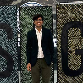 Madhursinghal02's profile picture. Intern Doctor || MBBS AIIMSD’25