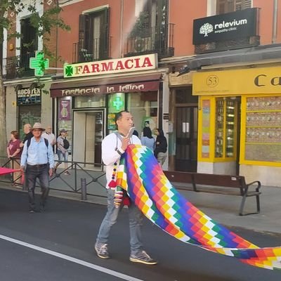 Revolución permanente, sin caer en el eurocentrismo y son obviar las teorías andinas que dieron grandes aportes a la humanidad. 

Nilton Amaru Valverde Sánchez