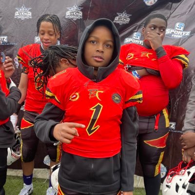 Class:2029| 6th Grade| National Junior Honor Society| GPA: 3.8| Brooklyn (NY) Position Qb, Lb| Brooklyn Chiefs 12U Instagram: m1ke.szn