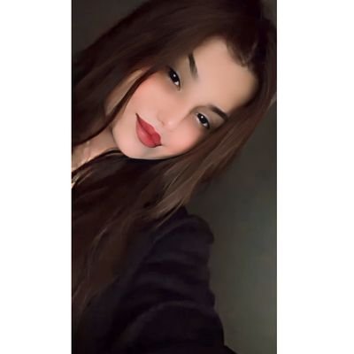 rojinguzelkaya_'s profile picture. Güzel olan her şeye karşısın