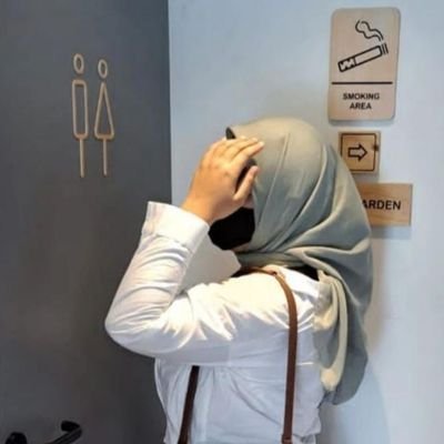 Aghna_na's profile picture. Akun Cuma Satu 
muka dua 
kwkwkw