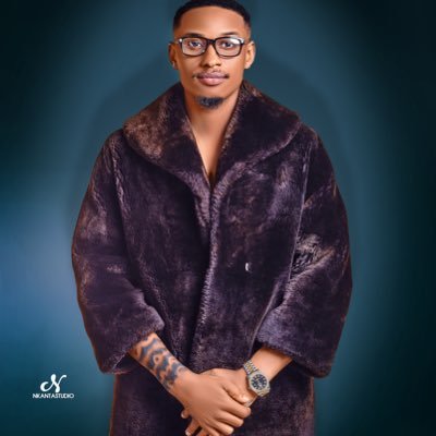 azcouture01's profile picture. MULTIPLE AWARD WINNING SHOEMAKER👞/ COACH👌/ SHOEMAKING SCHOOL/YOUTHS MENTOR 🤝/ BUSINESS ORIENTED👣/ ENTREPRENEUR 🥇