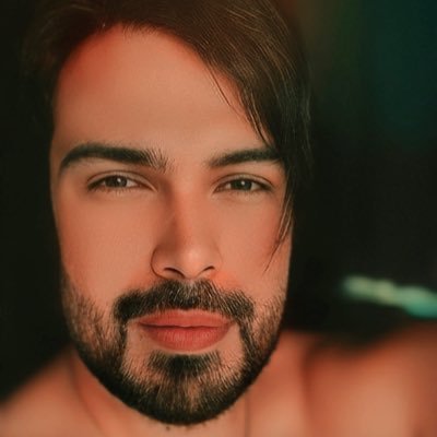 ғɪʟᴍᴍᴀᴋᴇʀ | ᴘʜᴏᴛᴏɢʀᴀᴘʜᴇʀ | Writer | Grêmio 🇪🇪 Instagram: https://t.co/7rMPCOsYtC