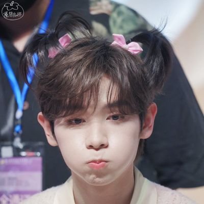 lion_kwin's profile picture. 🦈🎅🍡🥝🍓🍦🦋⭕🐰👨‍🚀🦆=🌐