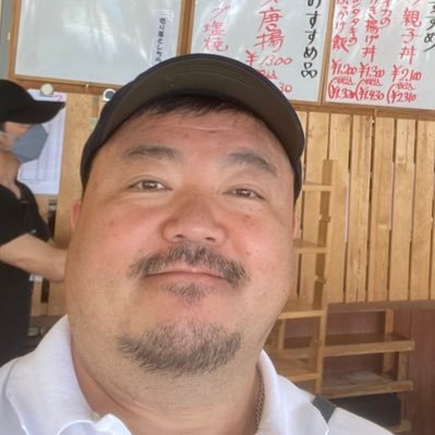 自身の無駄なつぶやきと、情報収集が目的です。フォロー、アンフォローはご自由に(^^;;。ちなみに50代後半のやんちゃなおじさんです😅