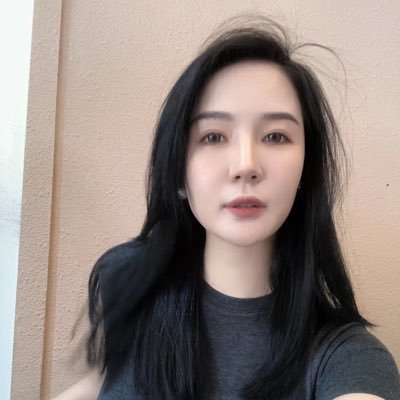 From China, 44years old. Department manager of a design company in Melbourne.