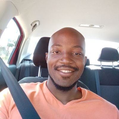 Mpfumii's profile picture. This is not a serious place.