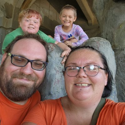 Mom, Native, LGBQIA 2 spirit, Phi Theta Kappa, Parent Ambassador. Neurodivergent running for Seattle school board Position 6.