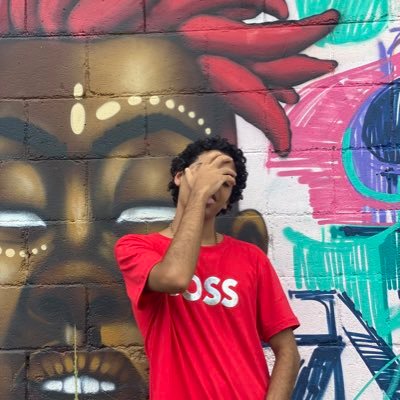 Cantor/Compositor/Músico Contato : dicriaassistencia@gmail.com + De 10 milhões de streams 📈 ━ HITS ━ 🎖Vai vai malvadão 🎖Me bloqueia me desbloqueia