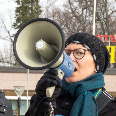 Bachelor of Environmental Studies from @HelsinkiUni and MSc Econ. Climate crisis, extinction of species, human rights, equality... 📷 Markku Mikkola.