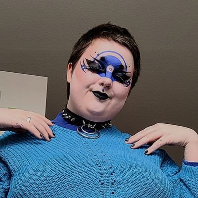 Blue Circle - Commissions open!さんのプロフィール画像