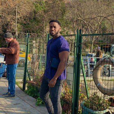 SelormTay_'s profile picture. 