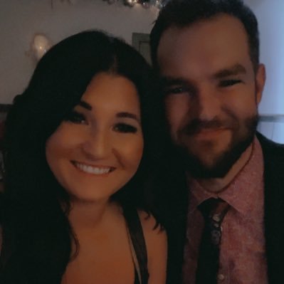 rliggettj's profile picture. 🩷🩷🩷🩵