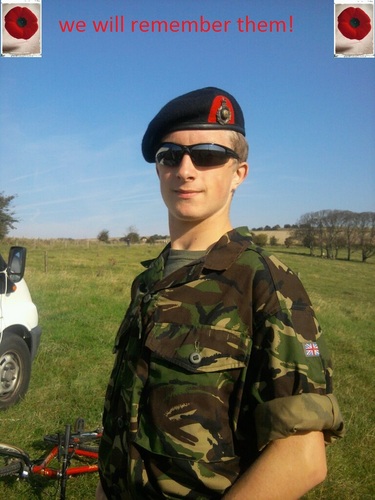 HennoPackage's profile picture. 