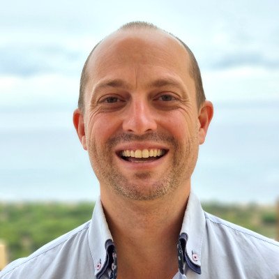 ⚡️Crafter, father & lover 🐝Curious, meticulous & perseverant 🏄 Surf & yoga 🍊Healthy food & diy 🍃 Nature & human relations. Front-end dev & Coach @CodiumTeam