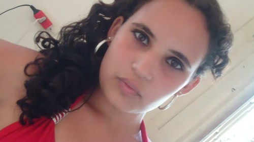 “Fale comigo sempre que você estiver triste, mesmo que eu não consiga lhe trazer a felicidade, eu lhe darei muito amor.”