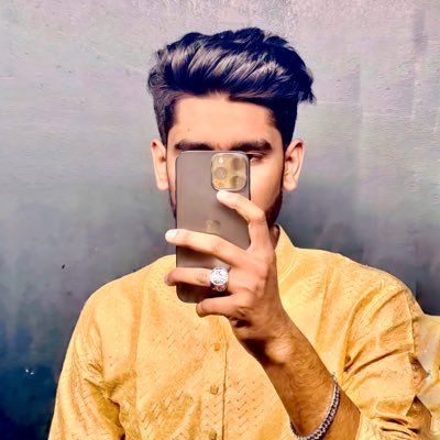 Instagram  @jaan__boloo