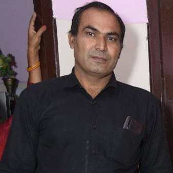 Naresh52964979's profile picture. 