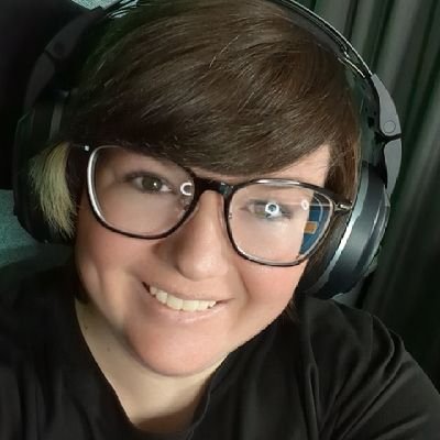 DestyLuv98's profile picture. Hi-low! I'm Desty (: 
Your friendly neighborhood thicc girl! 😊❤️
Twitch: J_Gamers_