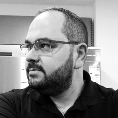 JOSEMARIACEREZO's profile picture. Sobran borregos y faltan ovejas negras. 
De izquierdas.